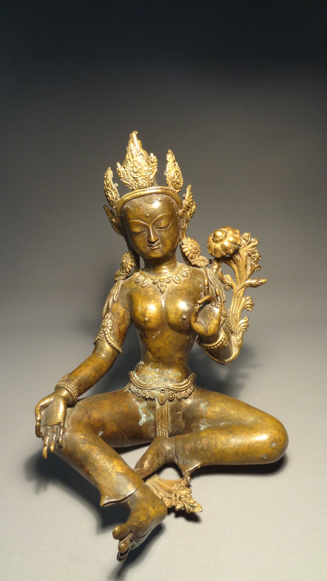 Large Bronze Tara 26.3 cm Tibet/Nepal