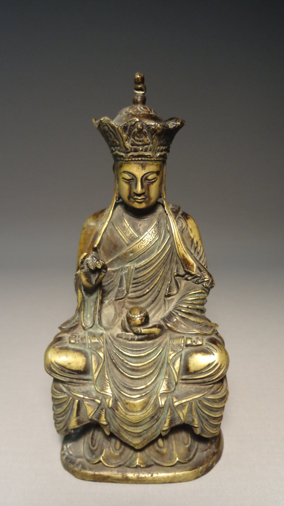 Antique Figure of Buddha Bronze