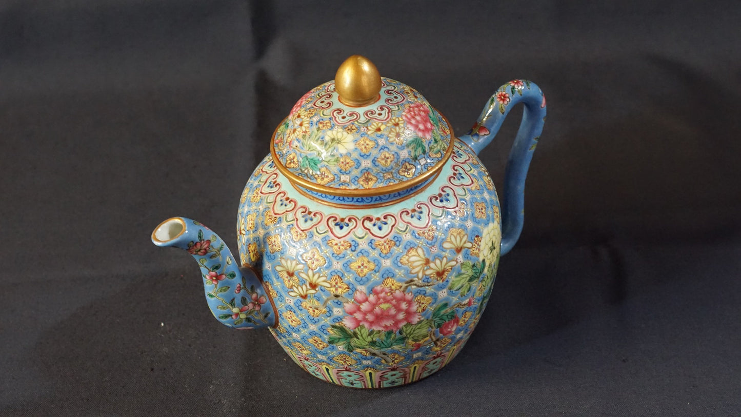 A Rare Chinese Tea Pot from republican period 1912-1949- AIE18