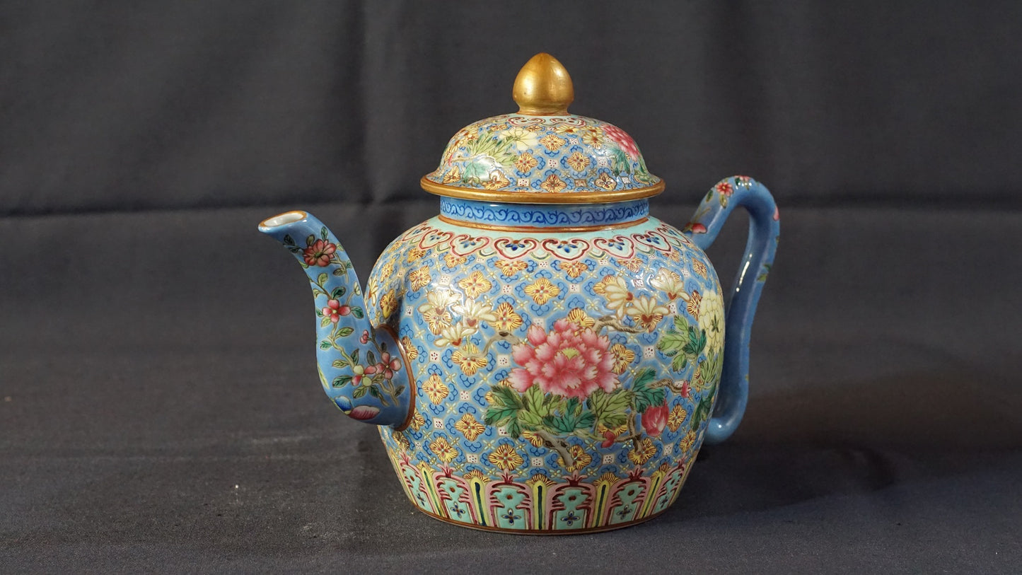 A Rare Chinese Tea Pot from republican period 1912-1949- AIE18