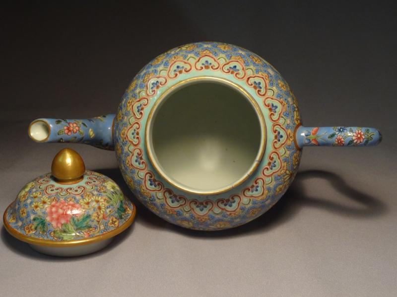 A Rare Chinese Tea Pot from republican period 1912-1949- AIE18