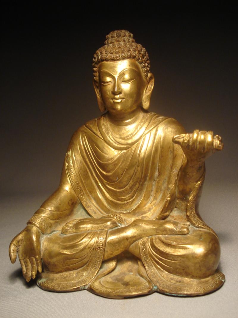 A Chinese Gilt Bronze Seated Figure of Buddha 19th-20th c - AIE015