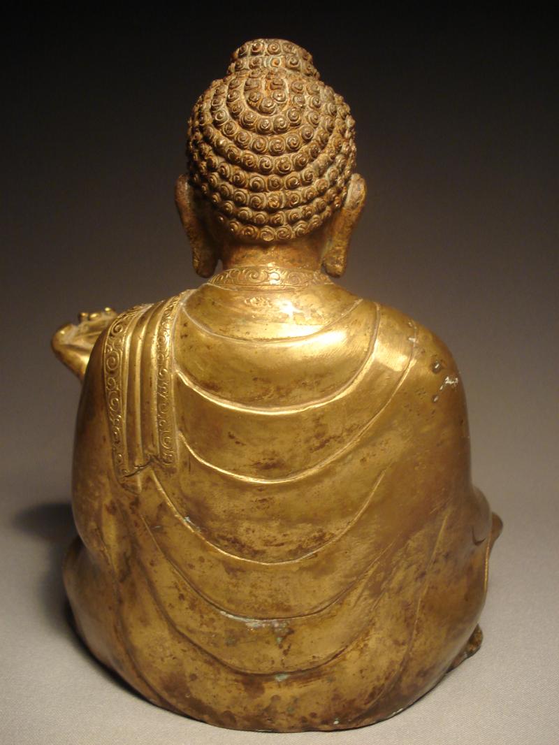 A Chinese Gilt Bronze Seated Figure of Buddha 19th-20th c - AIE015