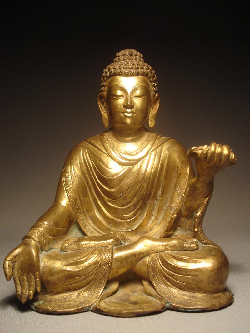 A Chinese Gilt Bronze Seated Figure of Buddha 19th-20th c - AIE015